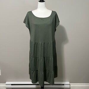 Love & Legend Cap Sleeve Green Tiered Midi Dress